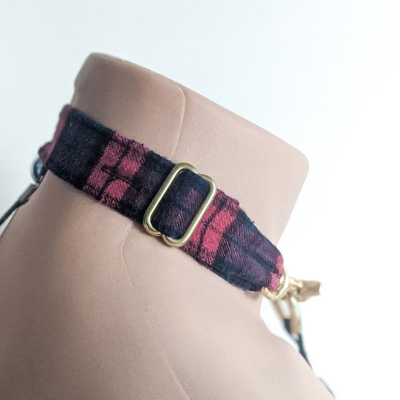 RIRI Adjustable Collared Body Harness with Spikes - Picture 9 of 13